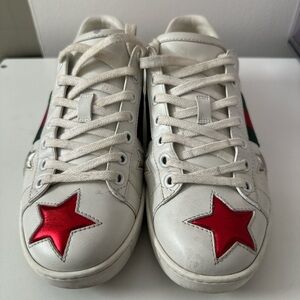 100% Authentic Gucci Ace Star White Leather Sneakers | Size: 6M
